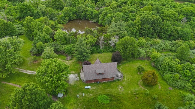 Building Photo - 4284 State Rd J