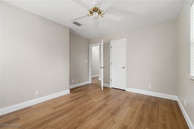 Building Photo - 5020 Hickory Wood Dr