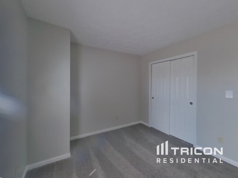 Building Photo - 3636 Black Locust Dr