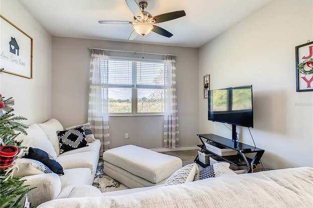 Building Photo - 15510 Florence Hollow Pl