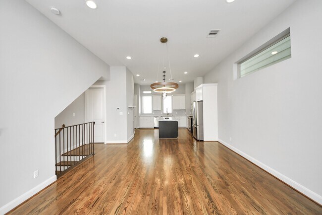 Building Photo - 1265A Bonner St