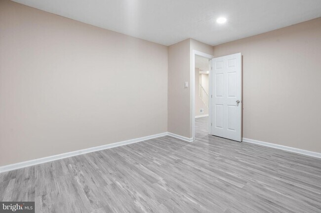 Building Photo - 3671 Waterwheel Square