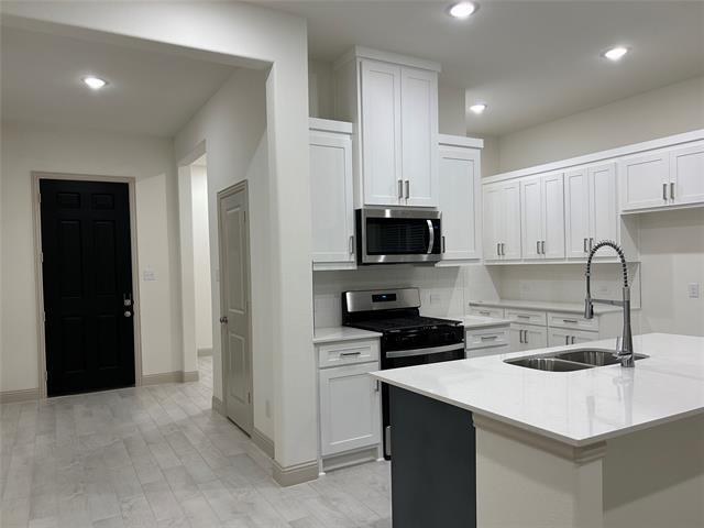 Building Photo - 2905 Italia Ter