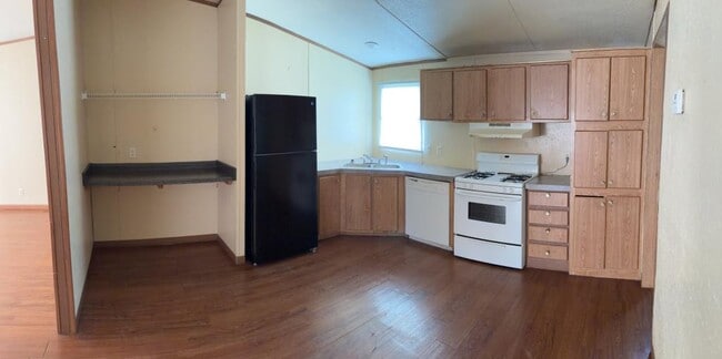 Building Photo - 17822 S Bryant Rd