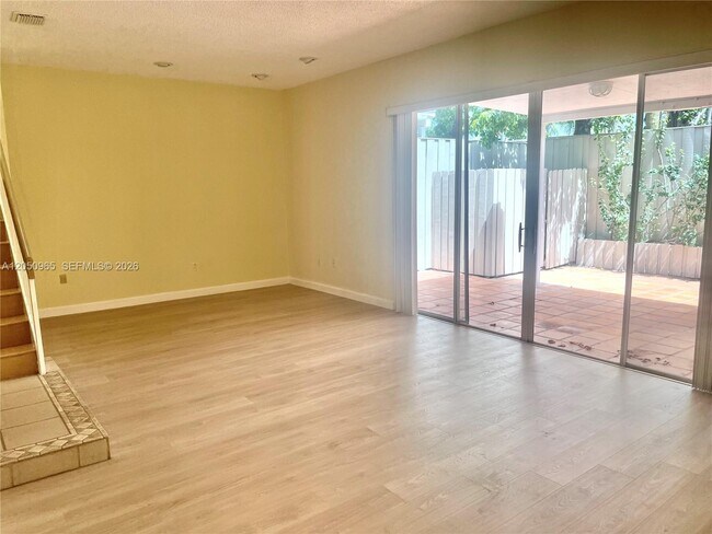 Building Photo - 6853 SW 89th Terrace