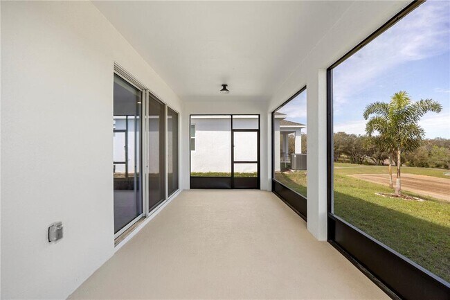 Building Photo - 2049 Heart Lk Dr