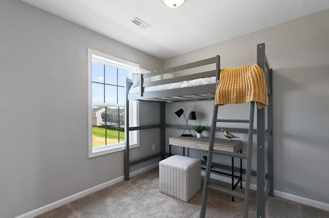 Building Photo - Coming Soon! Beautiful 3 Bedroom, 2.5 Bath...