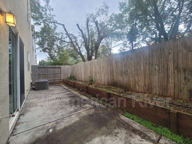 Building Photo - 5359 Sable Wood Ln