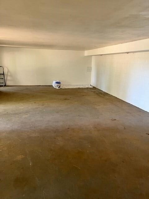 Building Photo - 2717 Masterson Ln