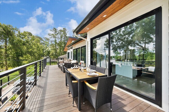Building Photo - 407 Brook Hollow Dr