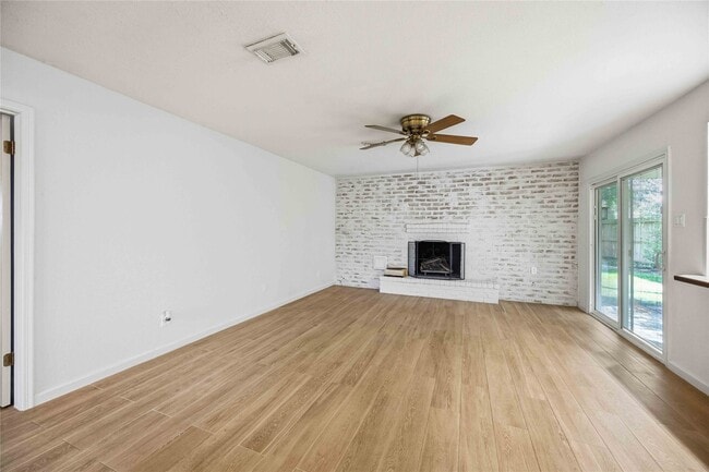 Building Photo - 16202 Mill Point Dr