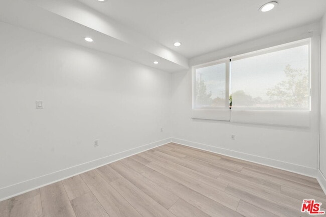 Building Photo - 11304 Victory Blvd