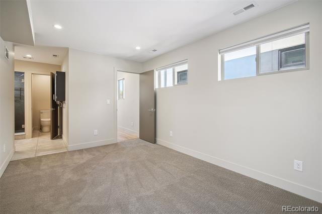 Building Photo - 1386 Zenobia St
