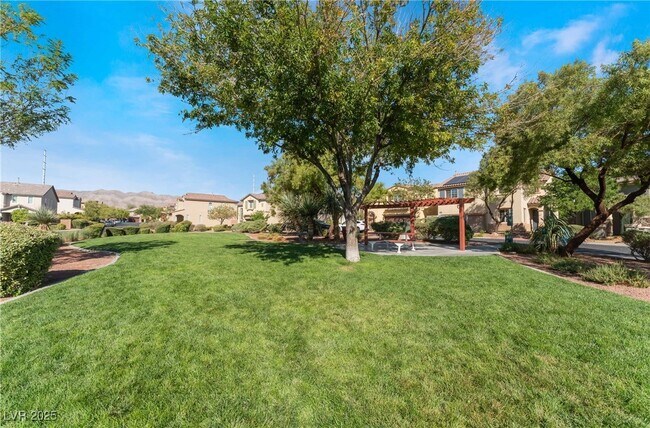 Building Photo - 7013 Whipple Manor St