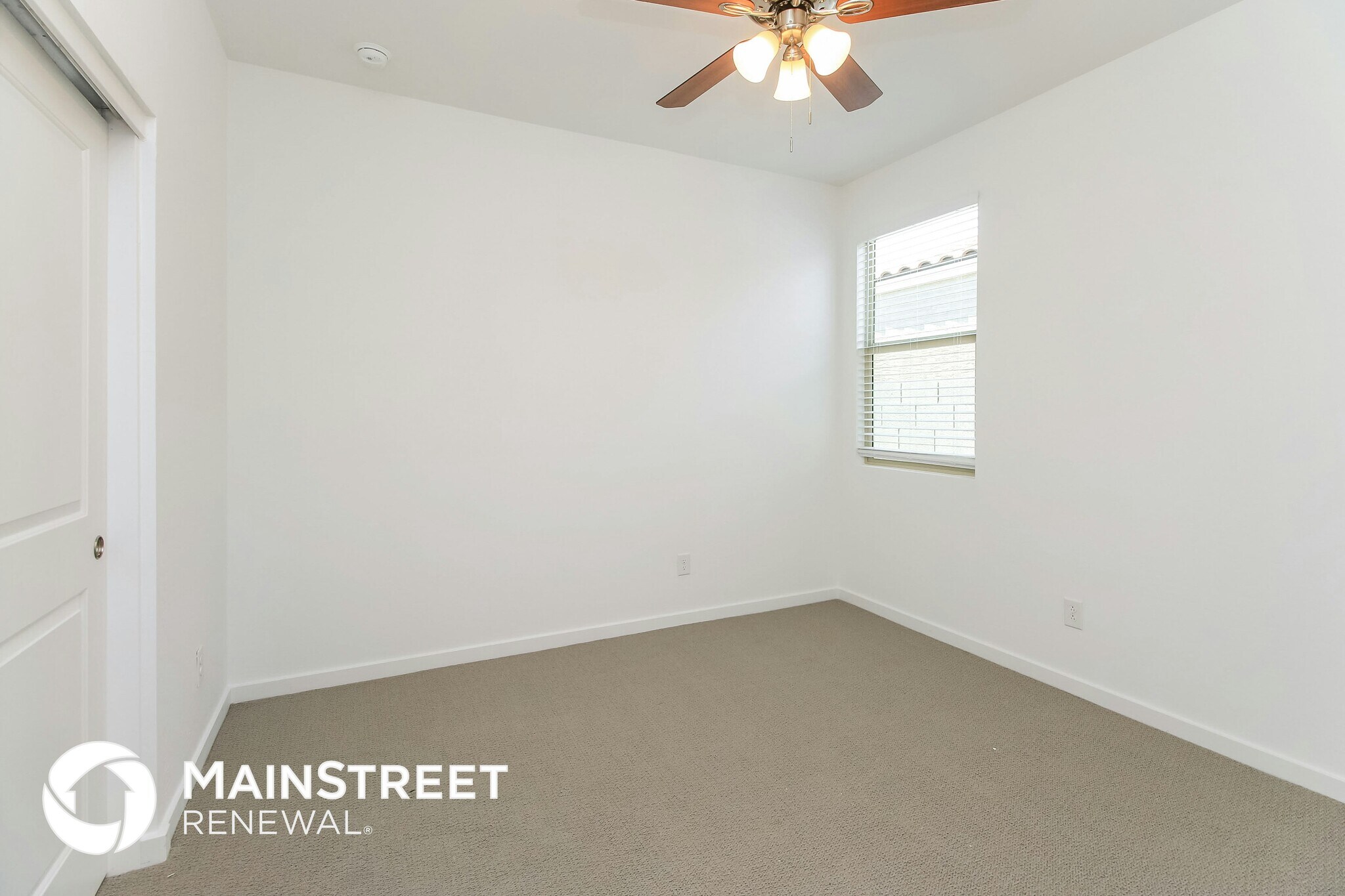 Building Photo - 4386 Greenleaf Dr