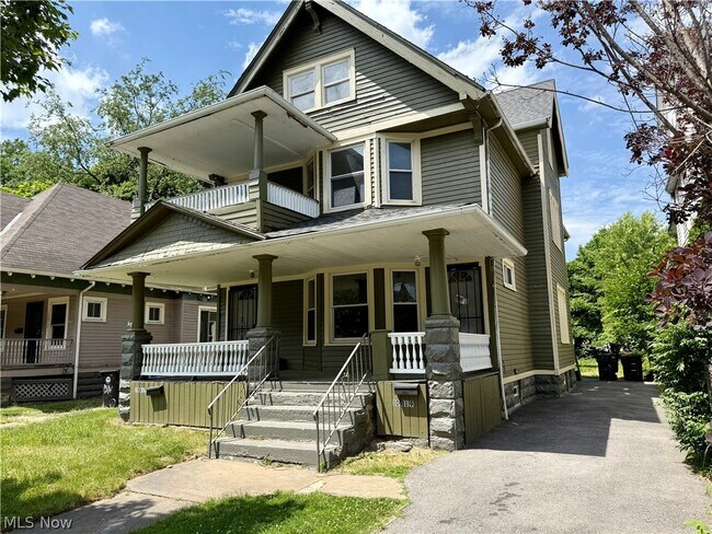 Building Photo - 10817 Orville Ave
