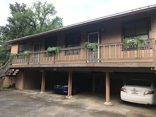 Left side Unit - 2741 Riverside Ave