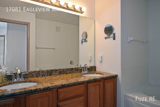 Building Photo - 17081 Eagleview Way