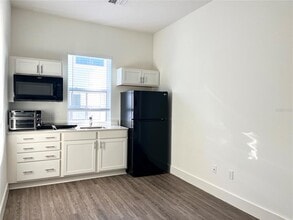 Building Photo - 13037 Michael Callin Aly