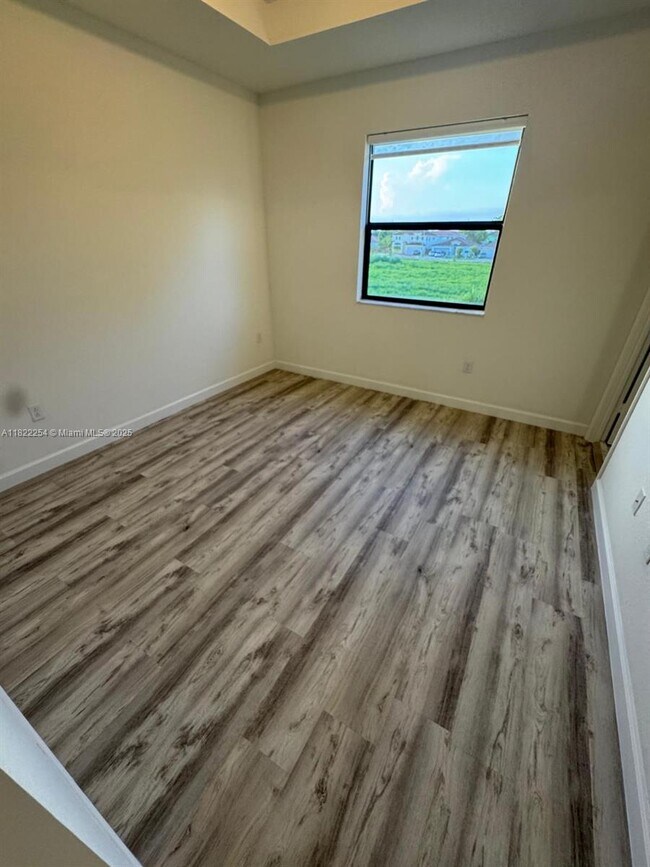Building Photo - 13265 SW 285th St
