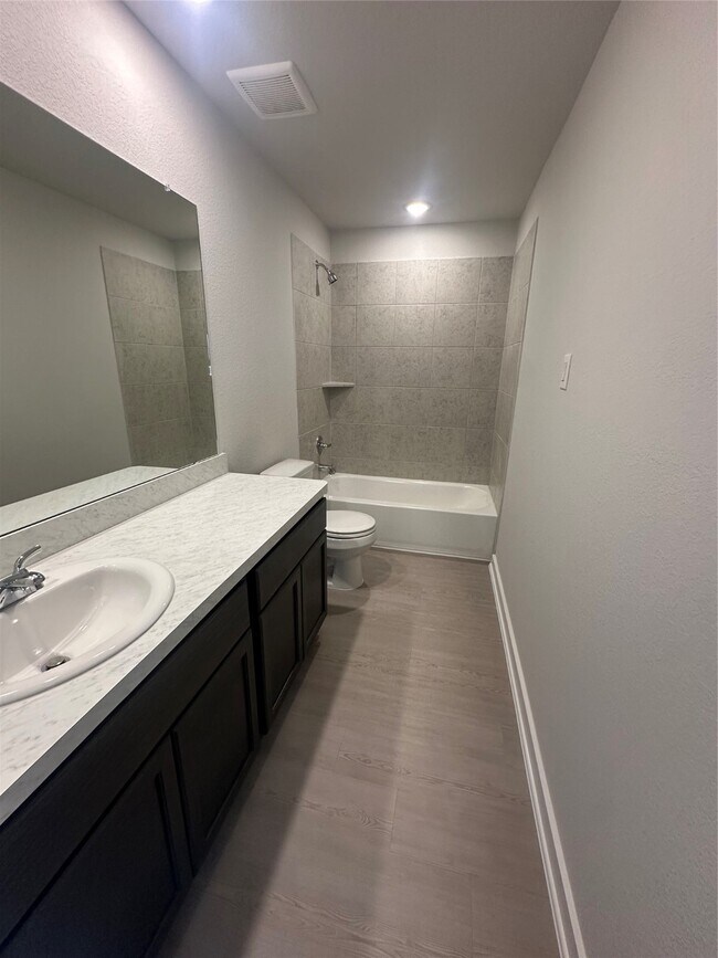 Building Photo - 14648 N Ascot Bnd Cir