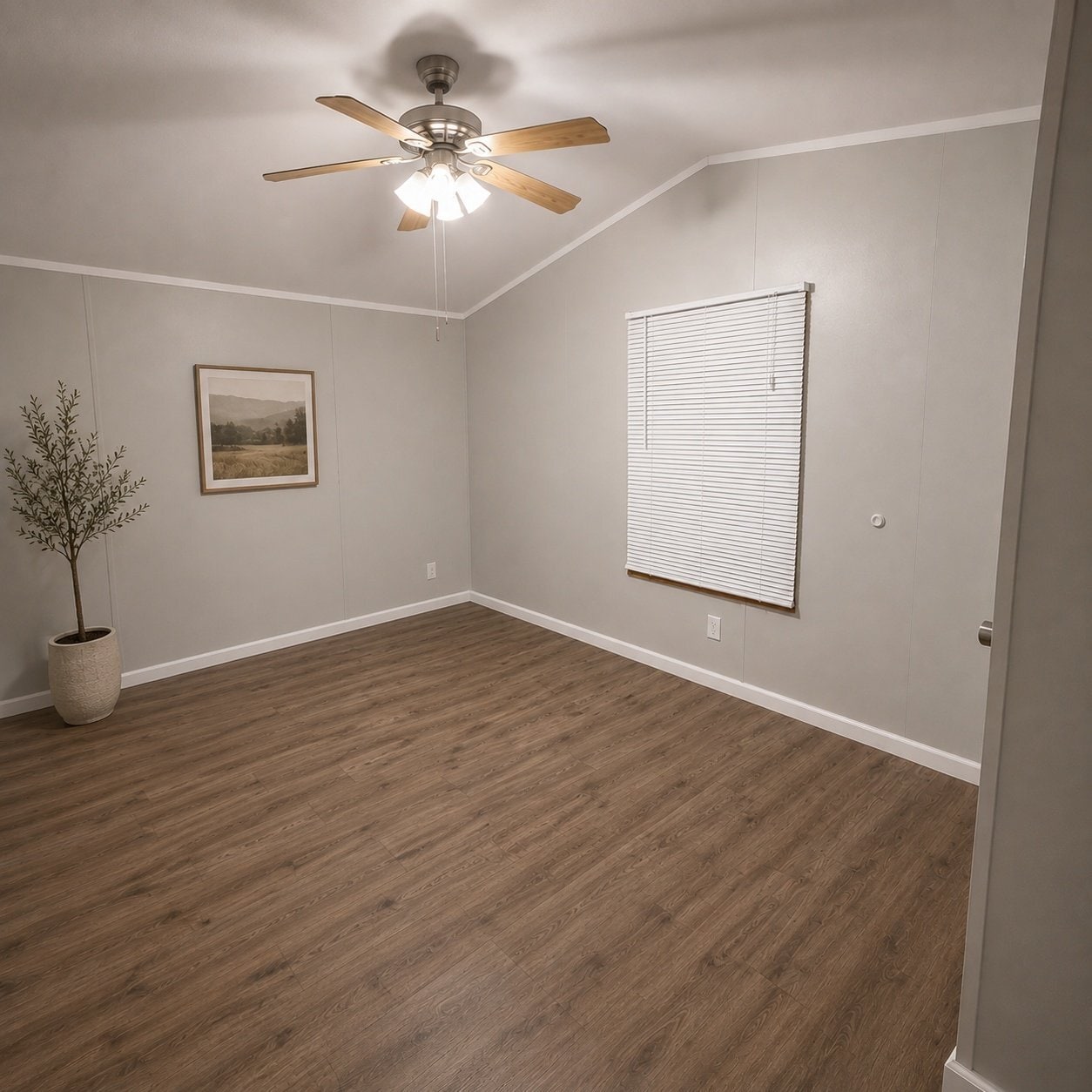 Building Photo - 97 Deerwood Park