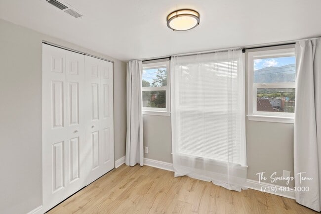 Building Photo - Charming 3 Bedroom + Office Westside Home ...