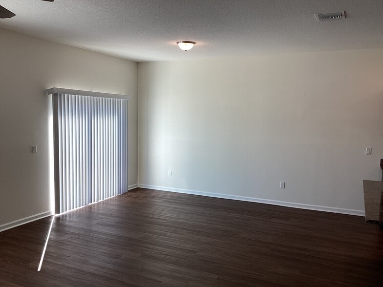 Building Photo - 11516 Pace Bend Ct