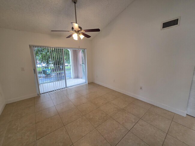 Building Photo - 12130 St.Andrews Pl