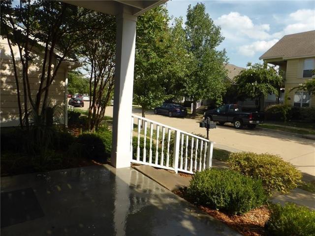 Building Photo - 1717 Forsythe Dr
