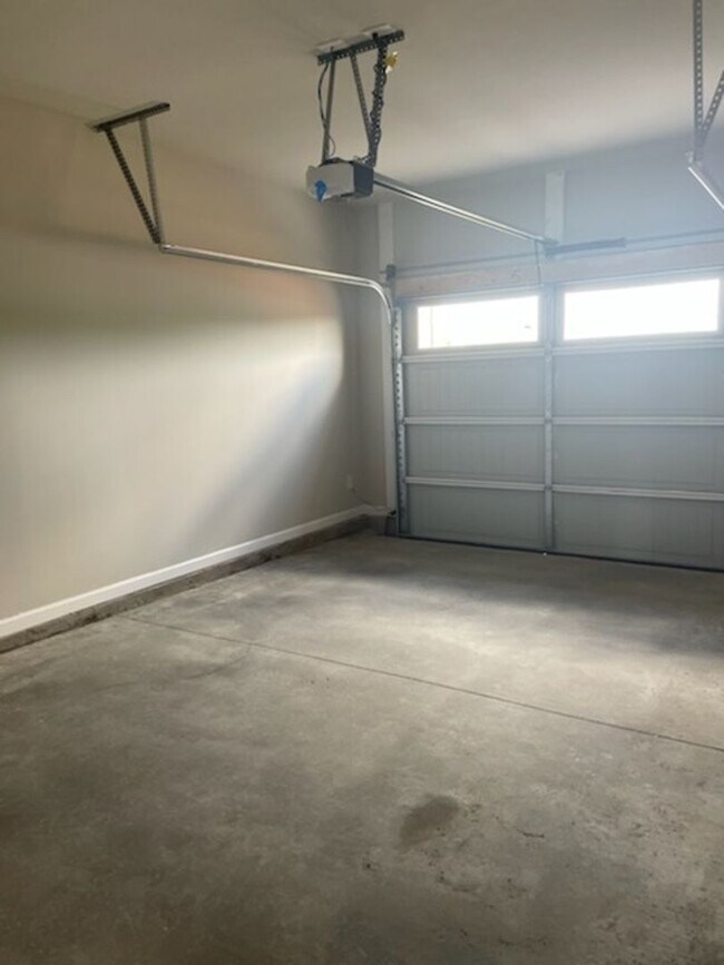 Building Photo - 3 BR 2.5 BA-  New Construction Townhouse for RENT