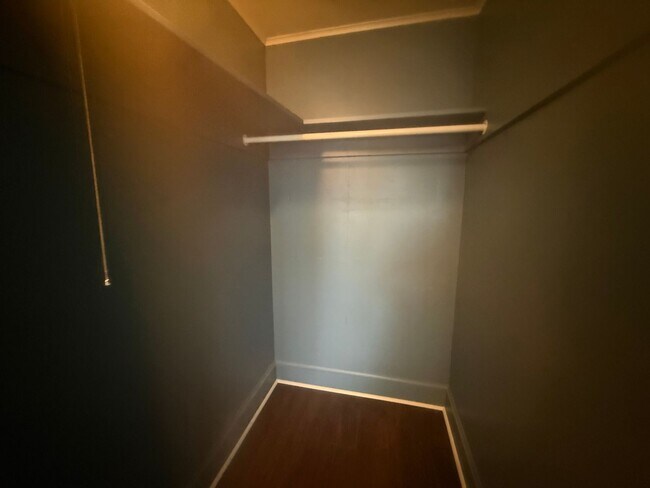 Building Photo - 597 Beech St