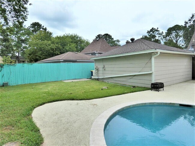 Building Photo - 7511 Renmark Ln