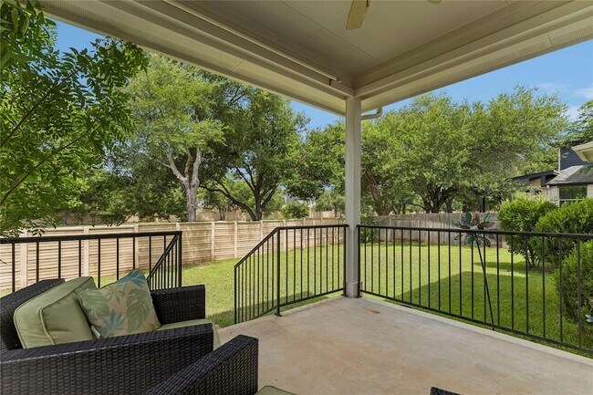 Building Photo - 1705 Chula Vista Dr