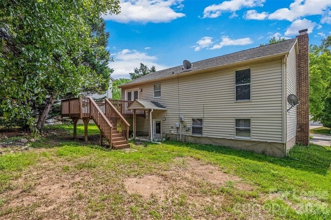 Building Photo - 10715 Derry Dr