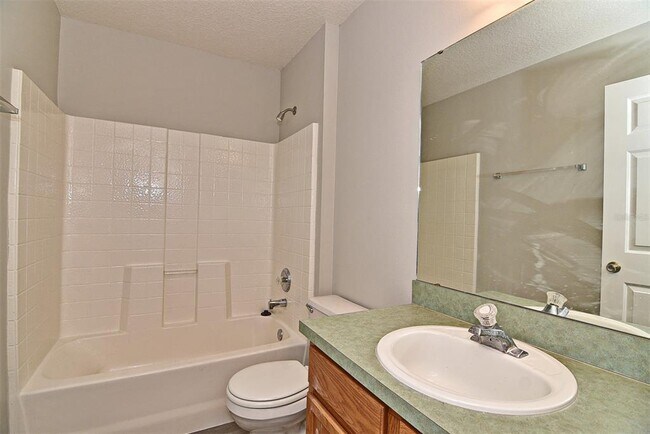 Building Photo - 109 Holloway Ct