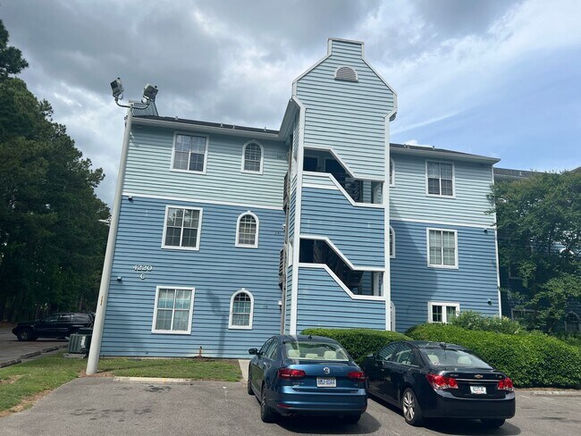 Building Photo - 1BR Central College Rd across from UNCW. C...