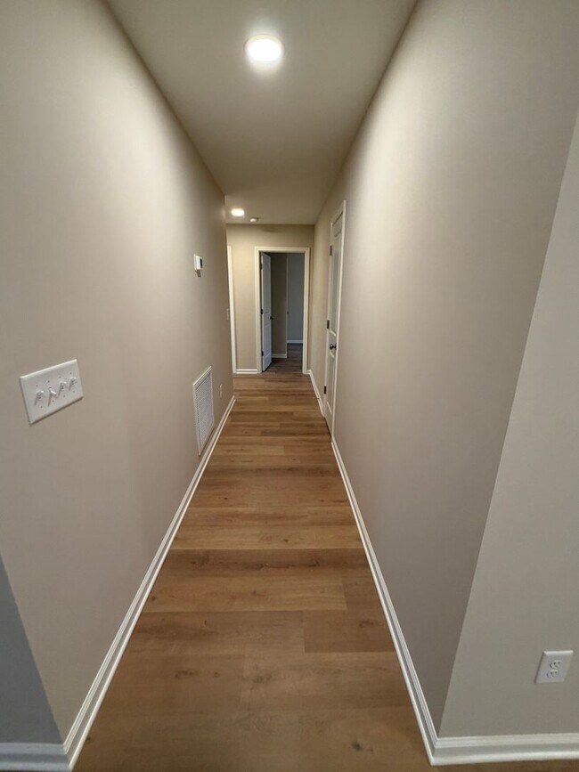 Building Photo - New Construction Duplex For Rent: 511 Maryland Ave, Burlington, NC