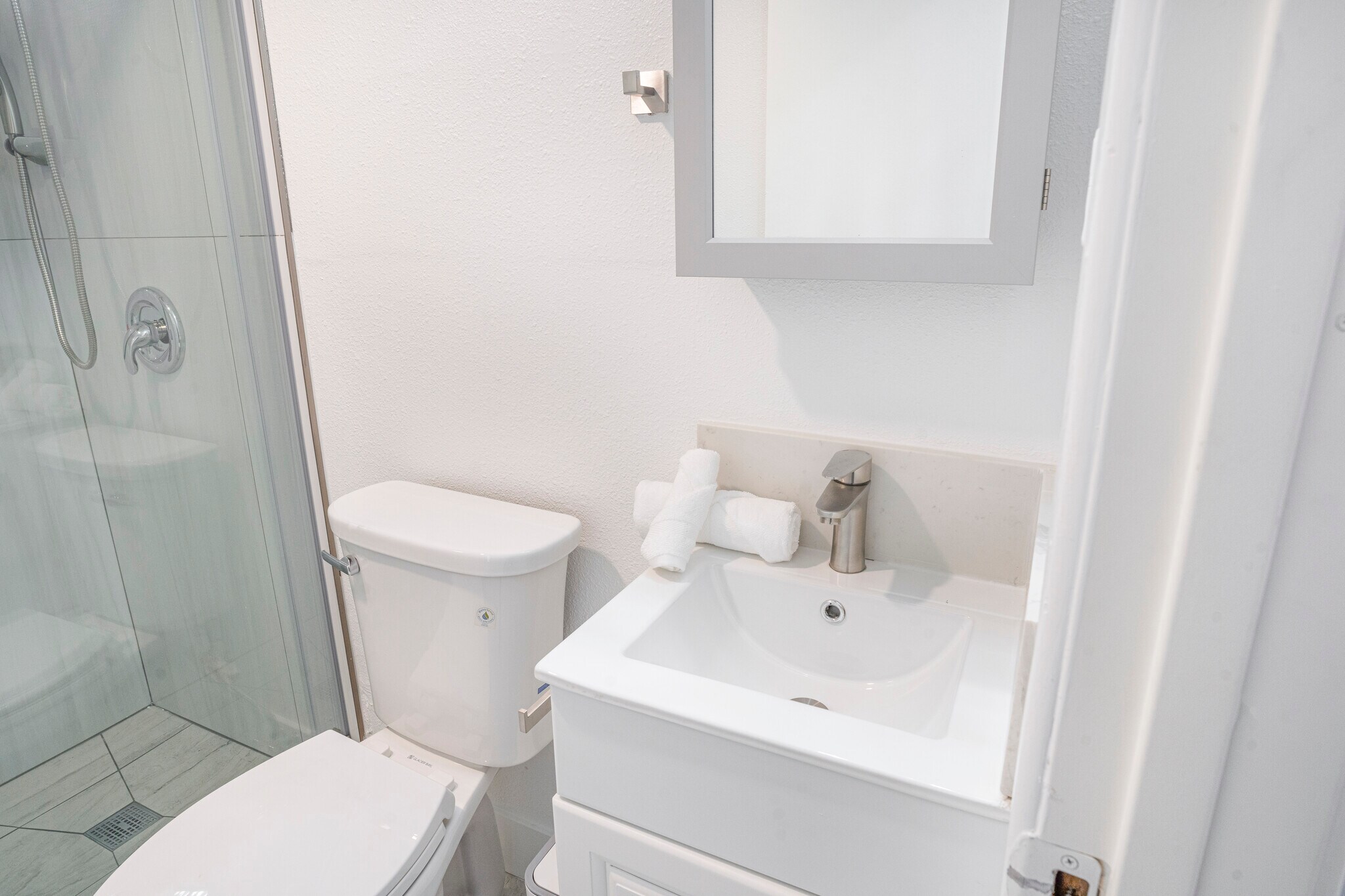 Building Photo - 312 La France Ave