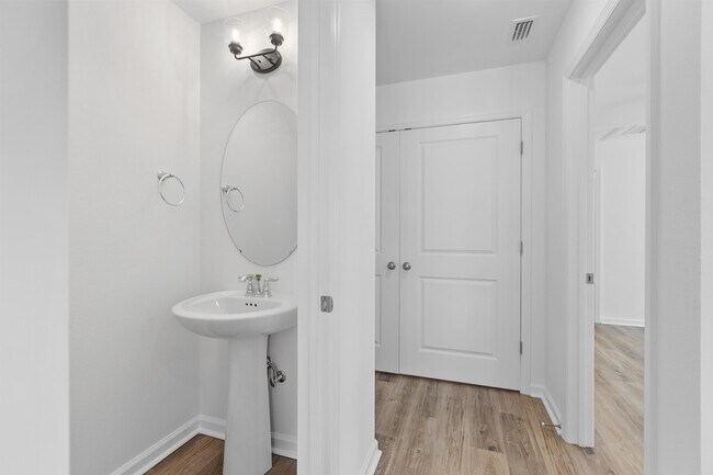 Building Photo - 3734 Meadow Vista Ln.