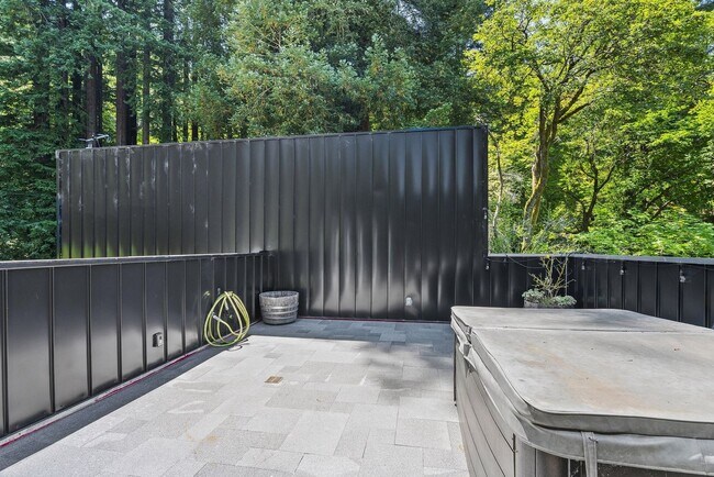 Building Photo - 850 Branciforte Dr