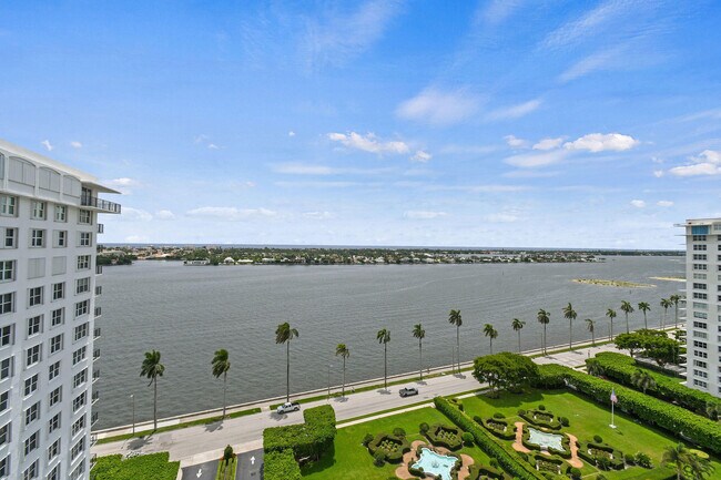 Building Photo - 1701 S Flagler Dr
