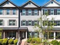 Building Photo - 3657 Princeton Ave