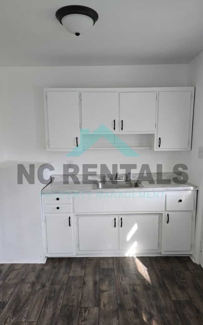 Building Photo - 1508 18th St