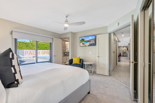 Building Photo - 2222 E Via Escuela