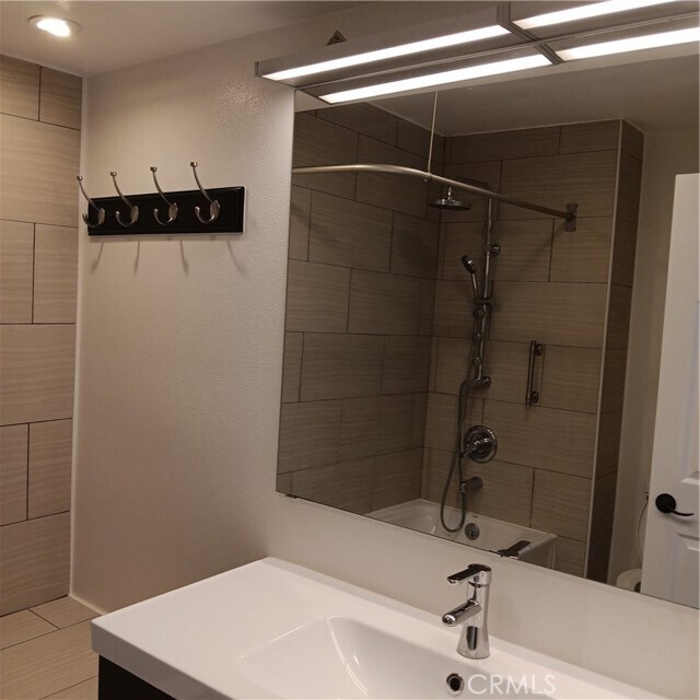 Building Photo - 1419 W 179th St