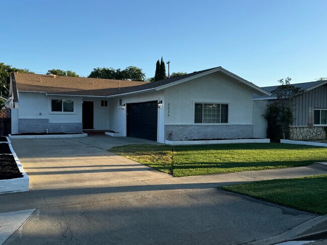 Building Photo - 3536 West Ave