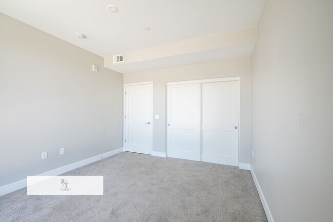 Building Photo - Quiet, Modern 2-Bed Home with Private Pati...