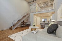 Building Photo - 2100 Greenwood St