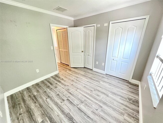 Building Photo - 12804 SW 31st St